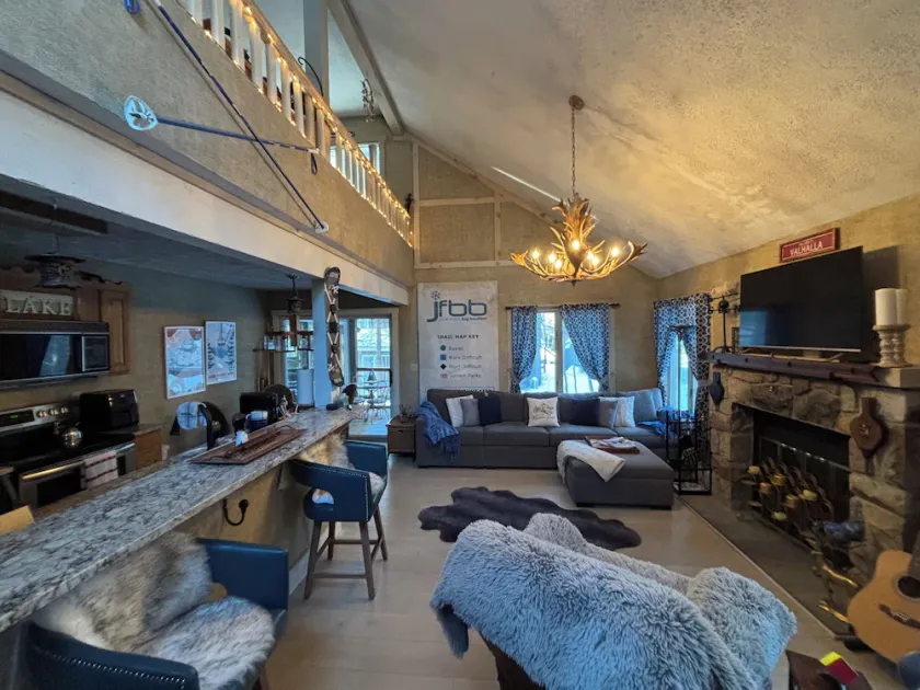 Jack Frost Ski in Ski out Mountain home in Snow Ridge Village - Image 1