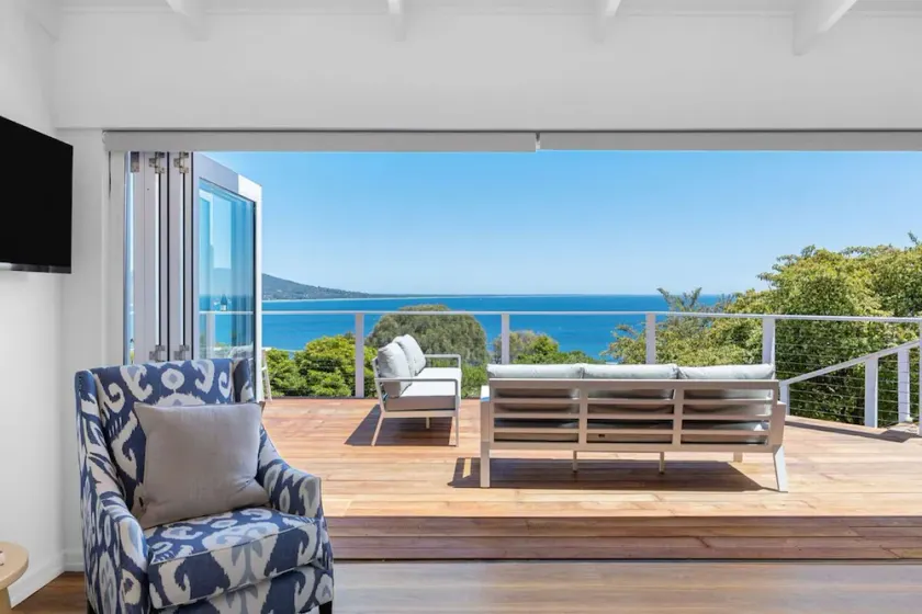 The Peak of Mt Martha Spa and Sunset Views - Image 1