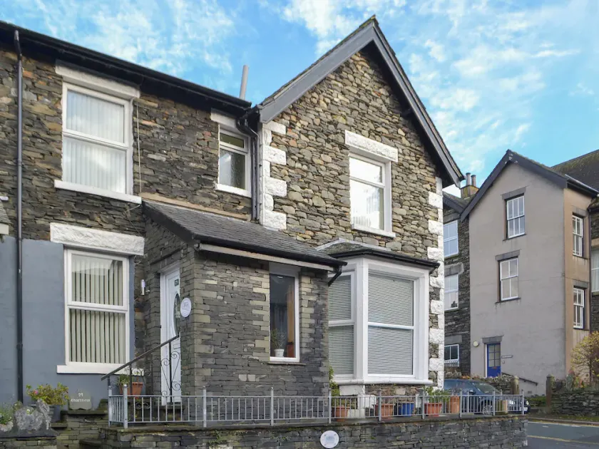 Alojamiento de 5 habitaciones en Windermere - Image 1