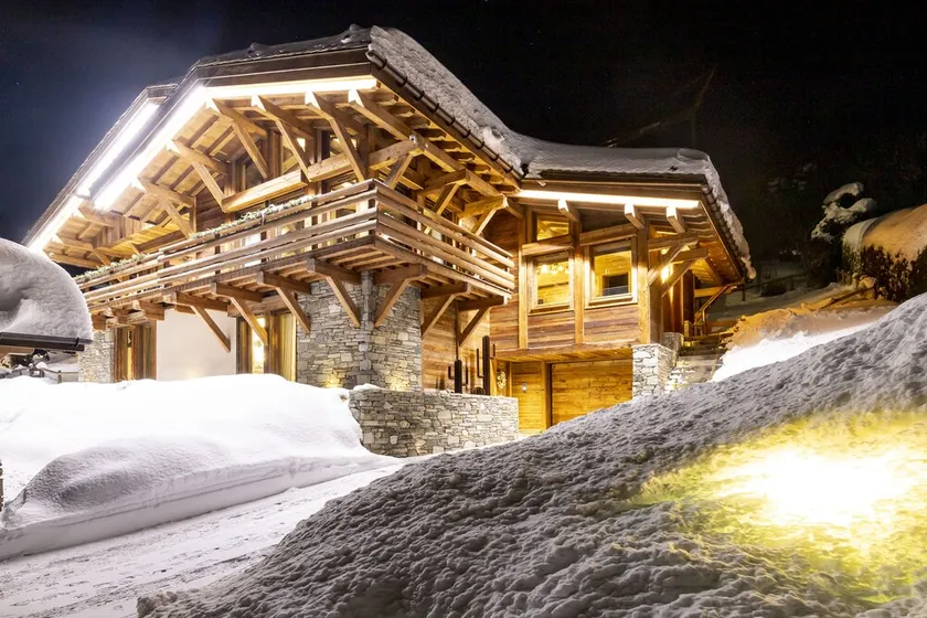 CHALET GRAND PARADIS, Komfort, Raffinesse, 7 Schlafzimmer, Kino, SPA, in der Nähe des Zentrums - Image 1