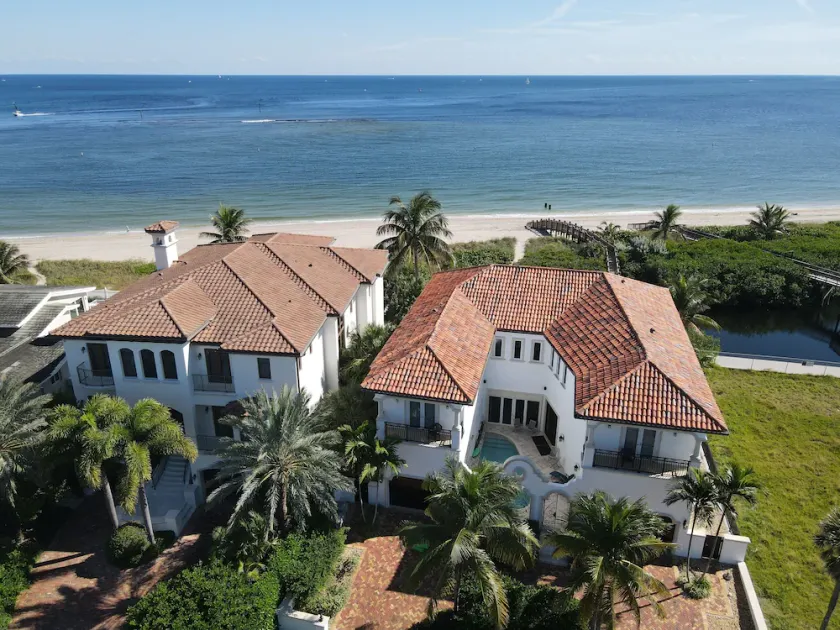 Sandy Bridge Beachfront Oasis - Image 1