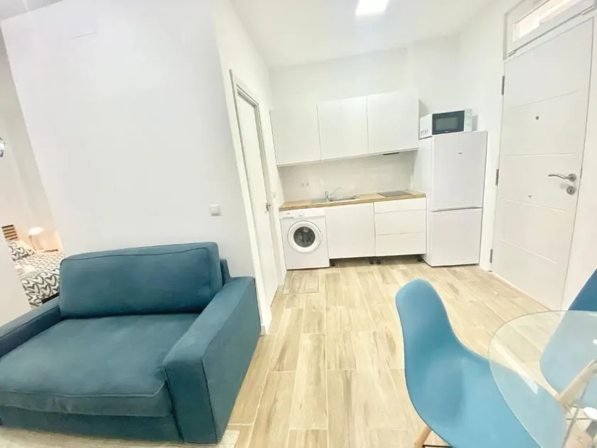 China Town Madrid 01 (Studio Apartment) - Image 1
