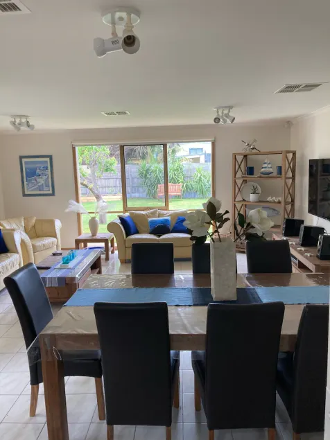 SHORE SAK - FAMILJ Beach Retreat - Image 1