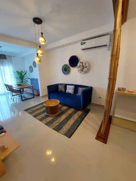 Cosy, high-standard apartment - Image 1