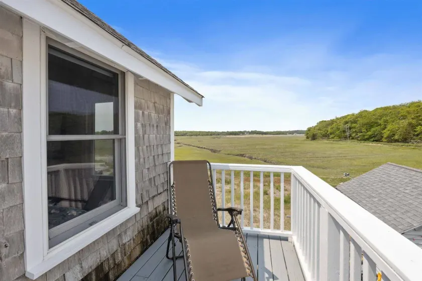 Glades Manor: Minot Beach Scituate - Image 1