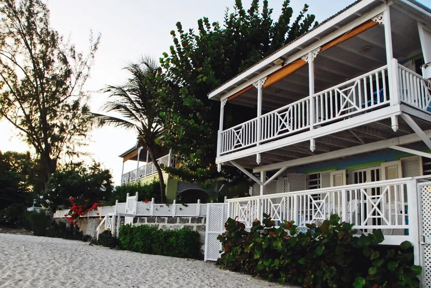 Lower Swanage - 1 bedroom on the Beach. - Image 1