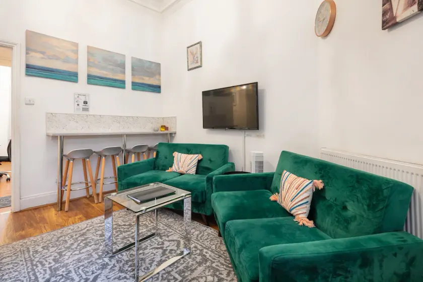 ^Cosy Two Bed AirCondisioned Apartment in Heart of Covent Garden London^ - Image 1