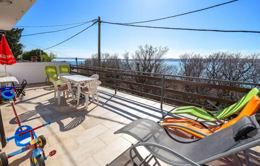 Stunning apartment in Baric Draga - Image 1