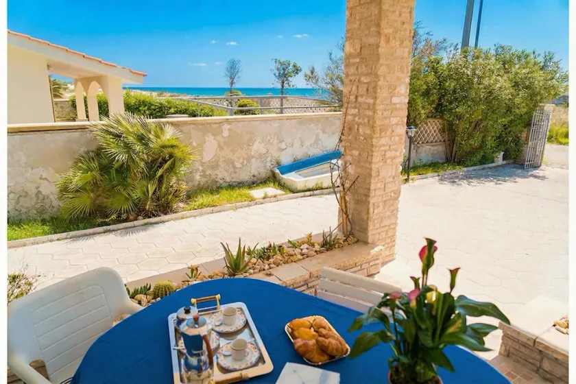 Villa Milon Near The Sea - Happy Rentals - Image 1