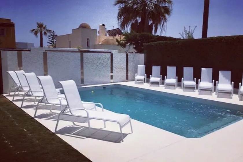 Luxury detached villa with pool, hot tub & BBQ in Puerto Banus - Image 1