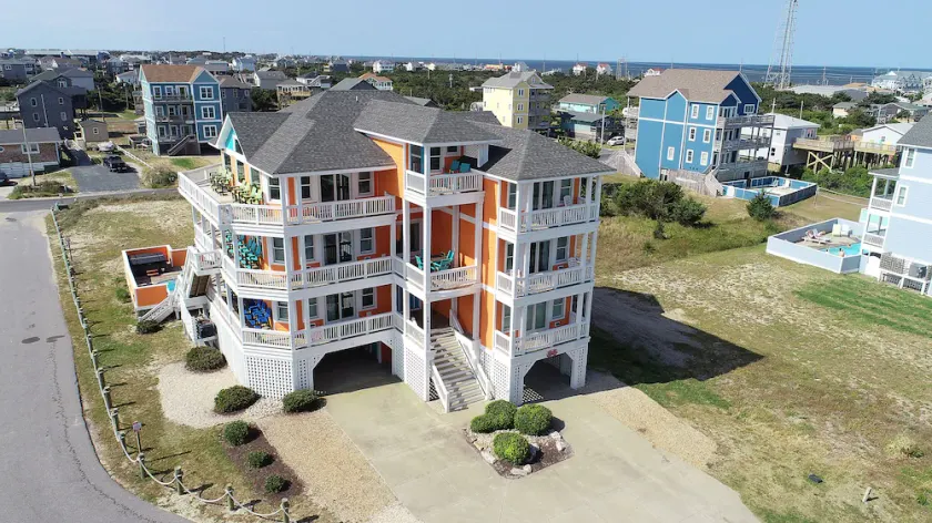 Semi-Oceanfront, Pool, Theater, Elevator, Stunning Ocean Views - Image 1