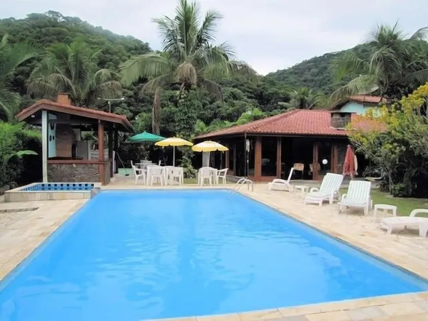 Maison avec piscine Ubatuba-Horto-Condominio Fermé-1suite + 2dorm = 9 personnes - Image 1
