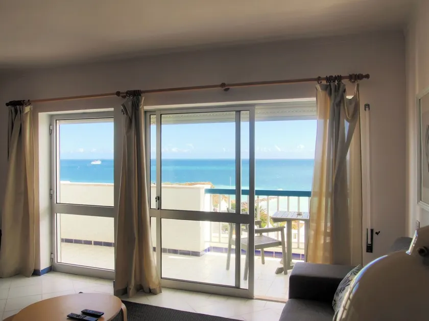 2 bedroom apartment 30 meters from beach, stunning views Praia da Rocha PORTIMAO - Image 1