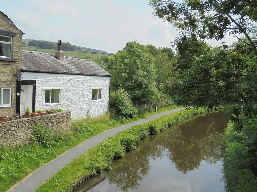 2 chambres à coucher à Furness Vale, near Whaley Bridge - Image 1