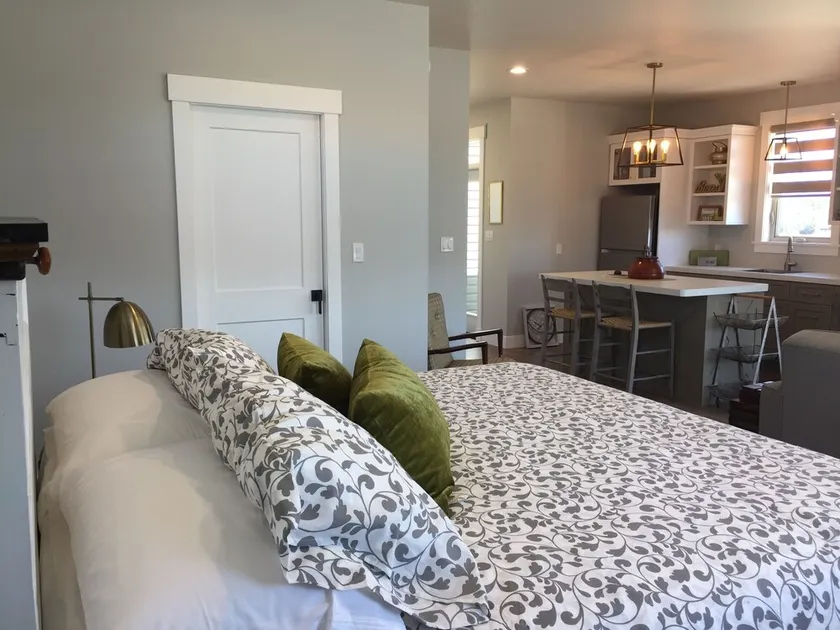 BRAND NEW, Open Concept River Suite - Image 1