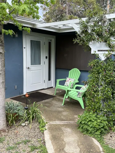 Robin's Nest - \nCozy & quiet guest house minutes from historic downtown Mariposa - Image 1