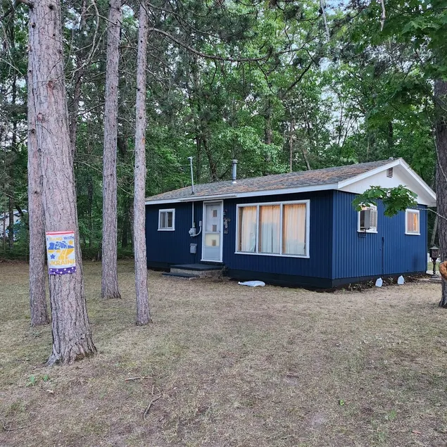 Tawas, Oscoda, National City, Sand Lake Cabin - Image 1
