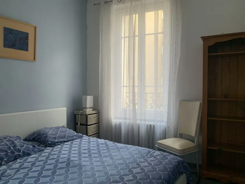 F3 \\ on the 1st floor, 2 bedrooms ideal for spa guests, tourists, - Image 1