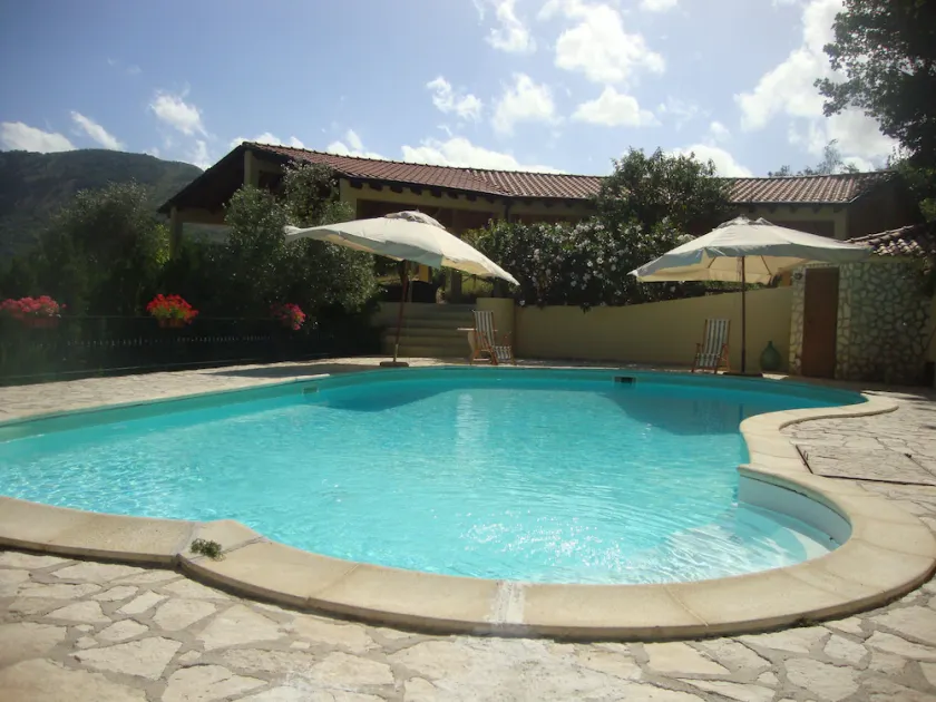 Cilento National Park Ancient mansion of great charm, swimming pool and dovecote  - Image 1
