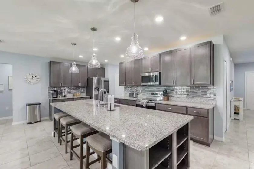 Coastal Haven Retreat - Image 1