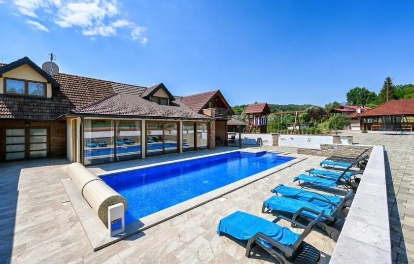 Cozy home in Donja Batina with sauna - Image 1