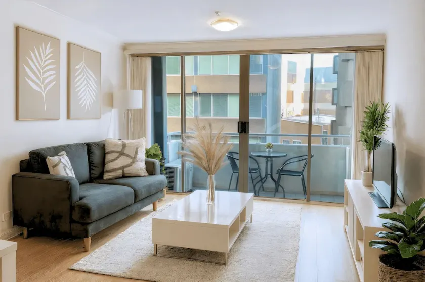 St Leonards- LN409 Atchison Street - Spacious 1BR + Study with Balcony Parking Near St Leonards Station - Image 1