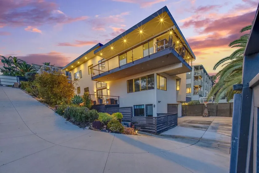 New! Luxury 5BR, W/Arcade, Sauna, Views, Fire Pit! - Image 1