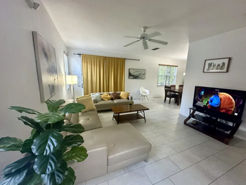 Panoramic 4BR Superior Pool Home Near Disney - Image 1