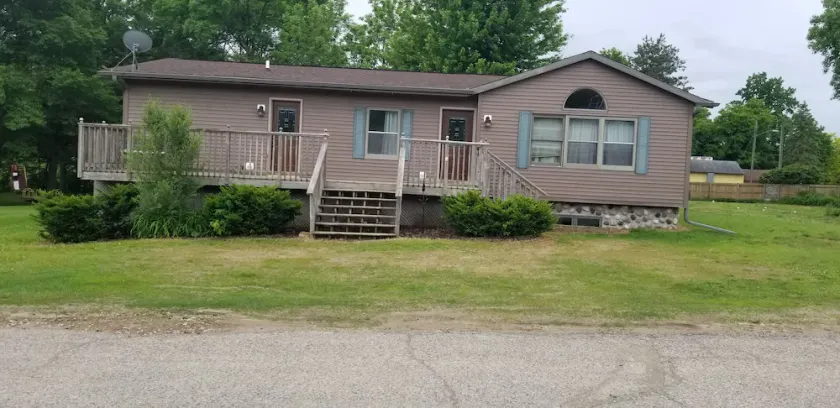 Hideaway in the Millville Valley - Image 1