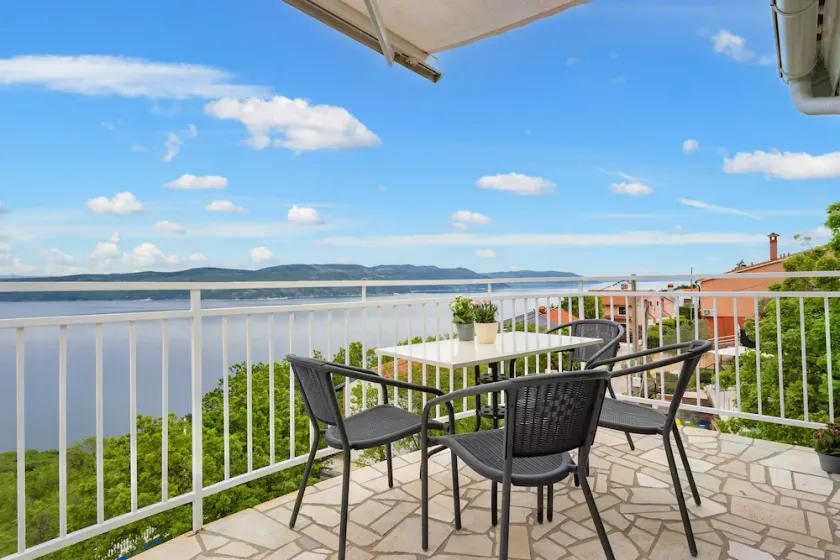 Grandiose panoramic view, holiday home with above ground pool - Image 1
