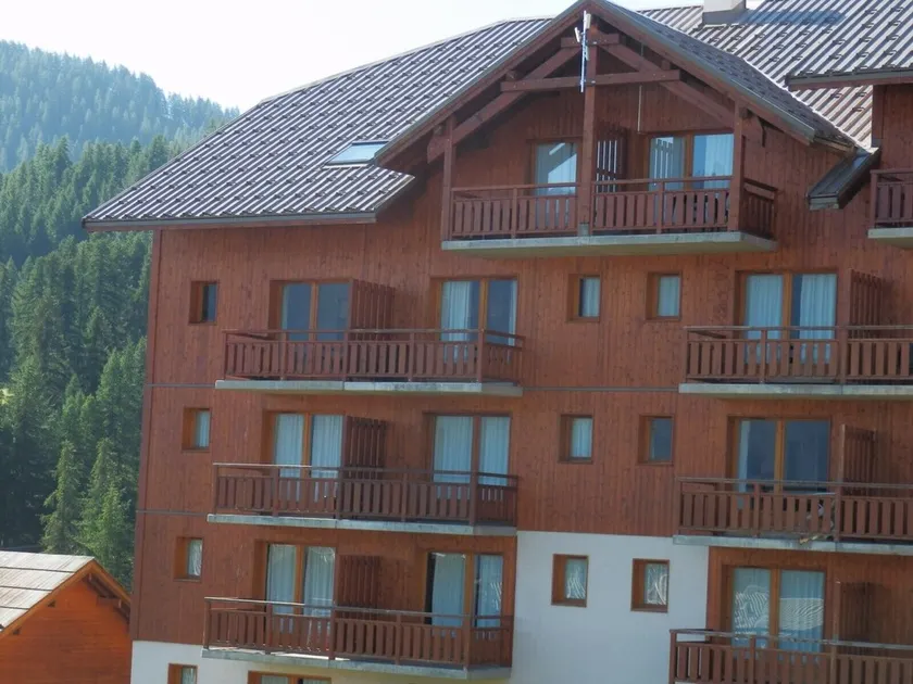 Lejligheden Puy St Vincent, 3 soveværelser, pool, sauna. 6/8 pers. Skiløjper - Image 1