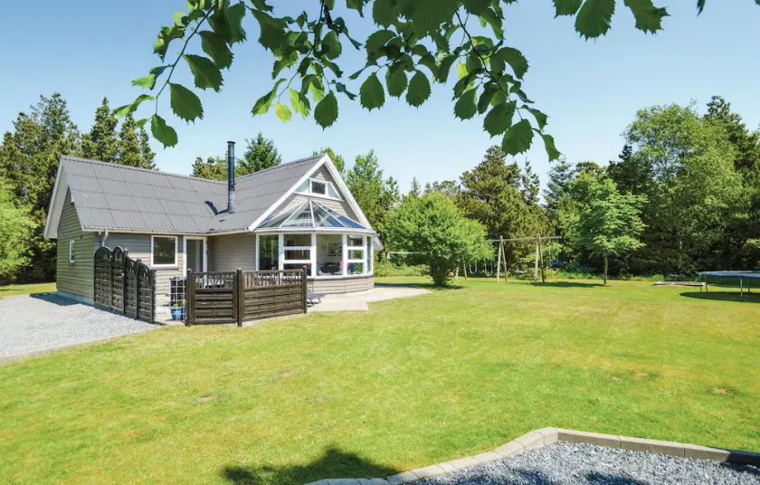 Beautiful home in Blåvand with sauna - Image 1