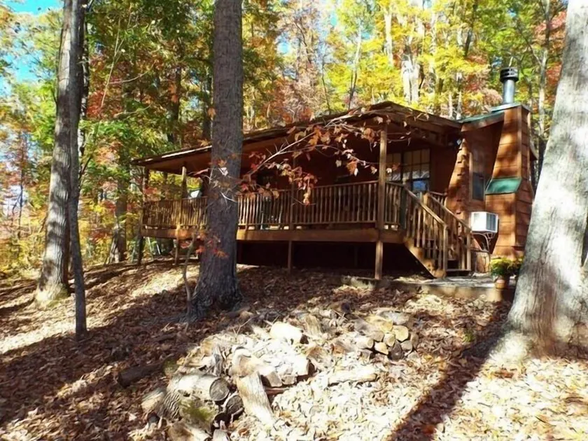 Cabin Near Lake James  Luxurious and Affordable - NO PETS - Image 1