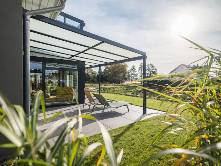 Luxus Ferienhaus für 8 Personen am See inkl. Boot - Image 1