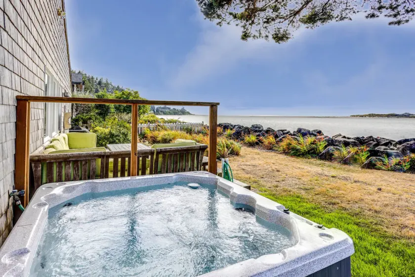 Fish From Your Back Yard! Ocean & Bay View! Hot Tub! - Image 1
