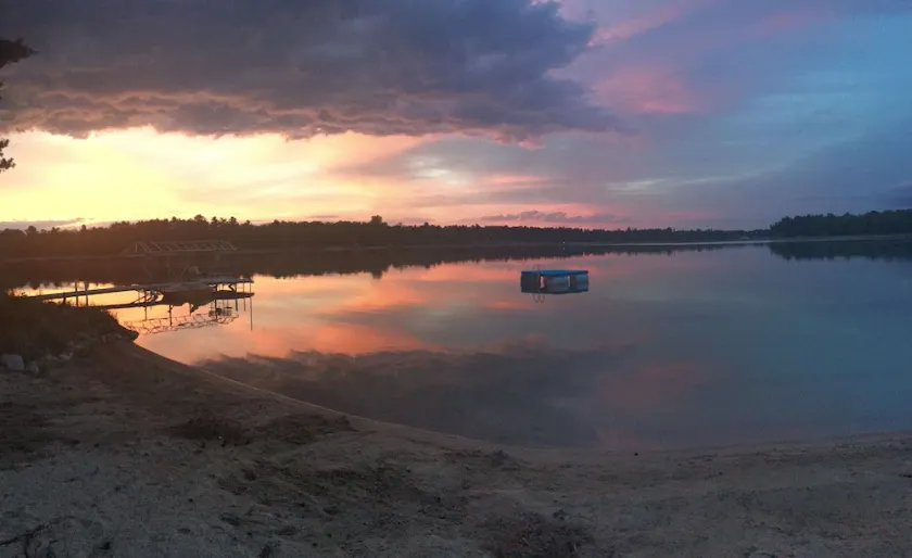 Read the reviews: amazing beach, super clean, kid paradise, majestic! Year’round - Image 1