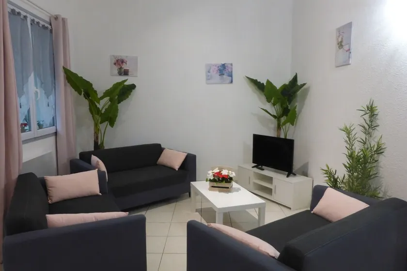 COCOONING HAUS IN RUHE - Image 1