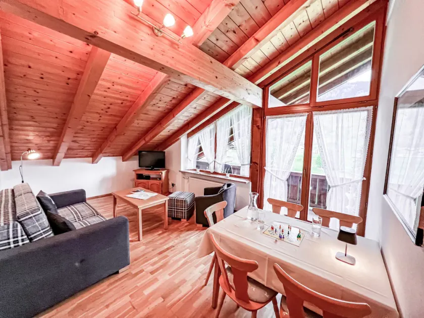 Hochplatte attic studio with 2 bedrooms and balcony with mountain view - Image 1