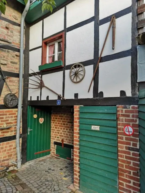 Monty's vacation home - Image 1
