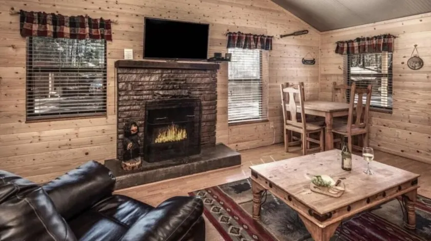 Canyon Cabins - Image 1