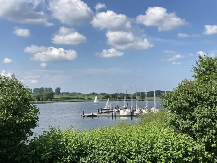 Gemütliches Ferienhaus am Wasser mit Schleiblick - Image 1
