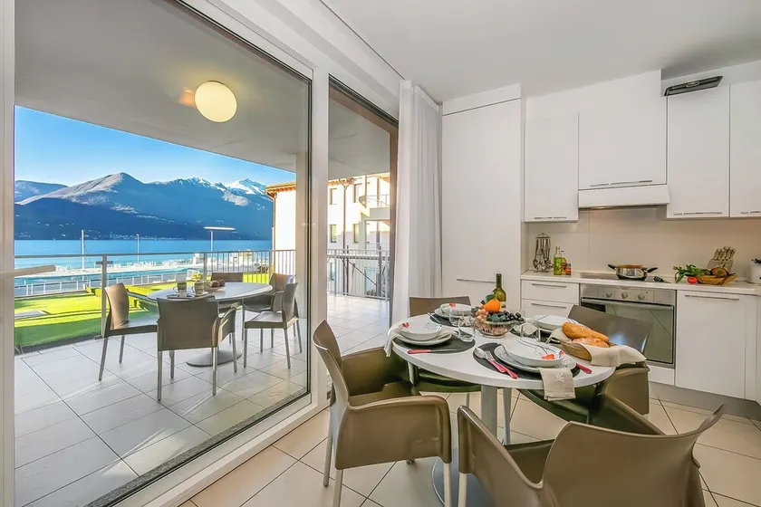 Vista di Maccagno Fantastico: View, Pool & Balcony - Happy Rentals - Image 1