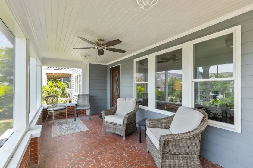 The Gray Whale Cottage home - Image 1