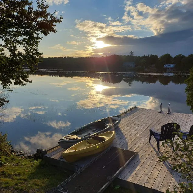 Cozy Lakeside Cottage - Saint John - Image 1