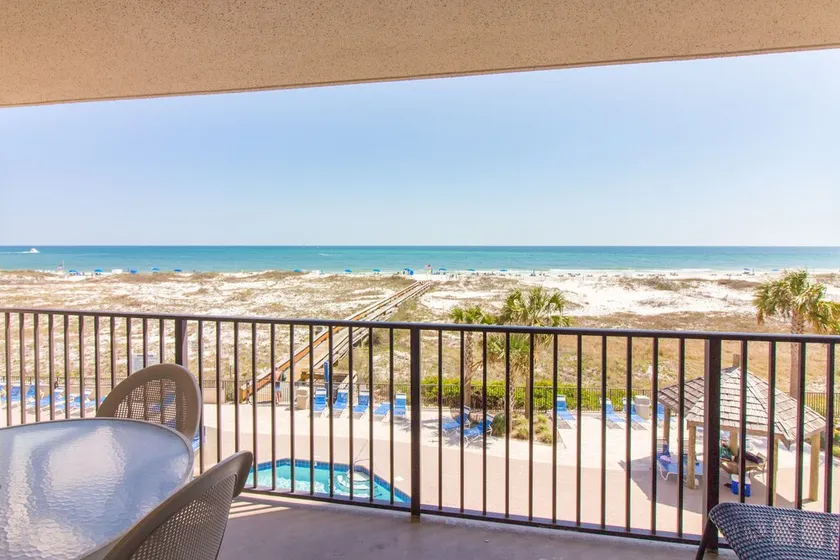SUN ~SAND ~MAKE MEMORIES! ~BEAUTIFUL DIRECT BEACHFRONT ~SUANA ~RESORT AMENITIES! - Image 1