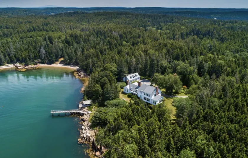 Secluded Oceanfront Home, with private beach and pier - Image 1