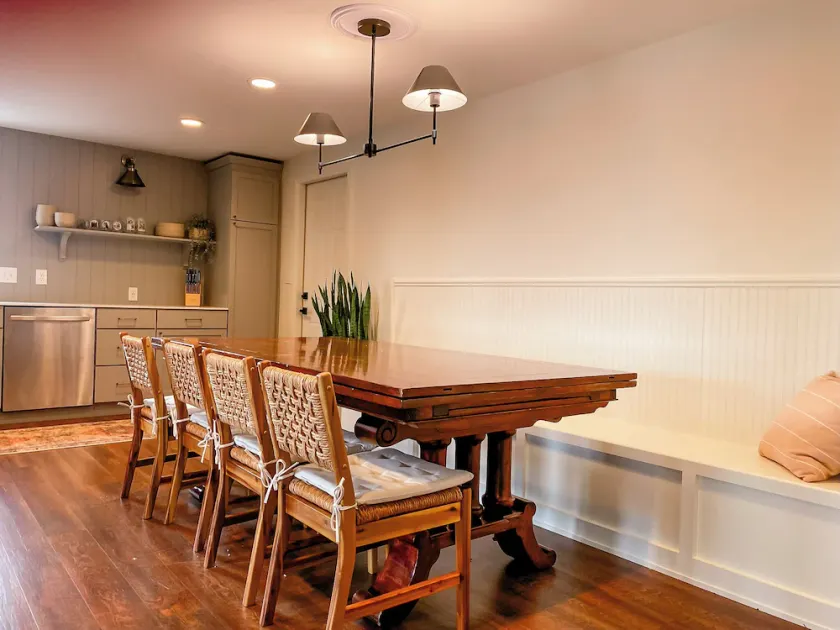 Relax and Reconnect: Spacious 4-Bedroom Retreat - Minutes from Downtown Geneva - Image 1