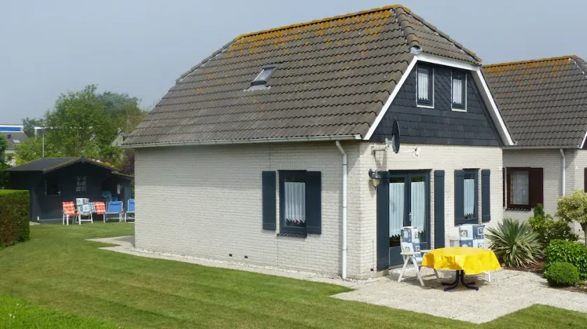 Comfortable vacation home for 6 persons, Ouddorp, Zuid-Holland, NL  - Image 1