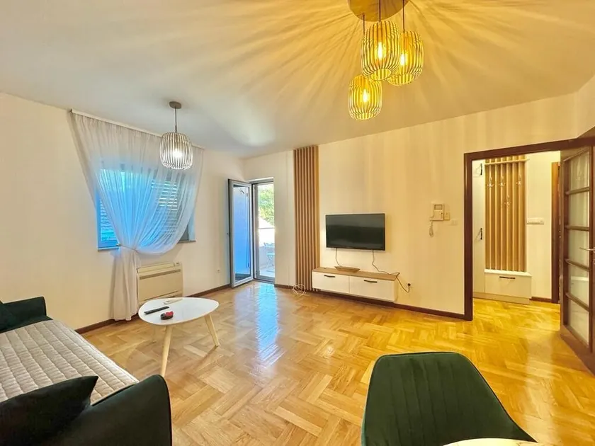 Comfort One Bedroom Apartment  - Image 1