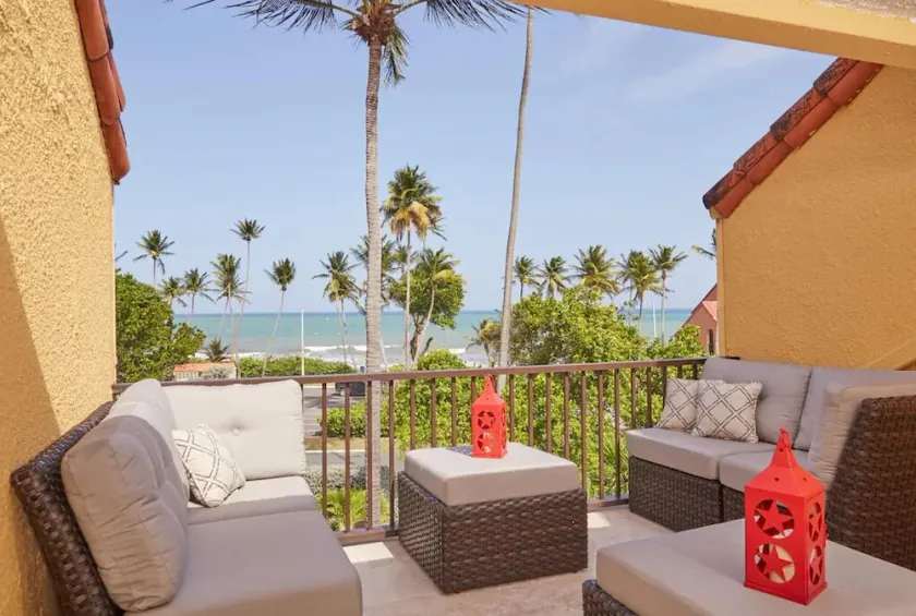 Breathtaking Oceanview Villa in Paradise - Image 1
